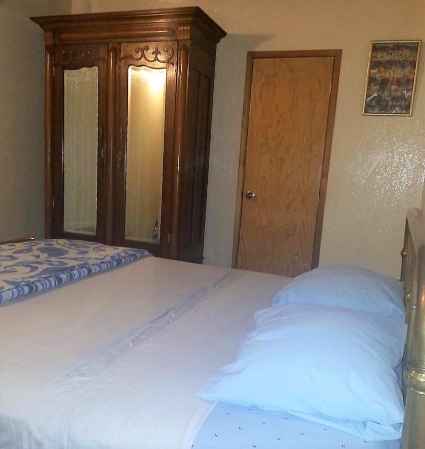Guest house C Huespedes Sn Angel - Confirme Reservacion Al Telefono Siempre -