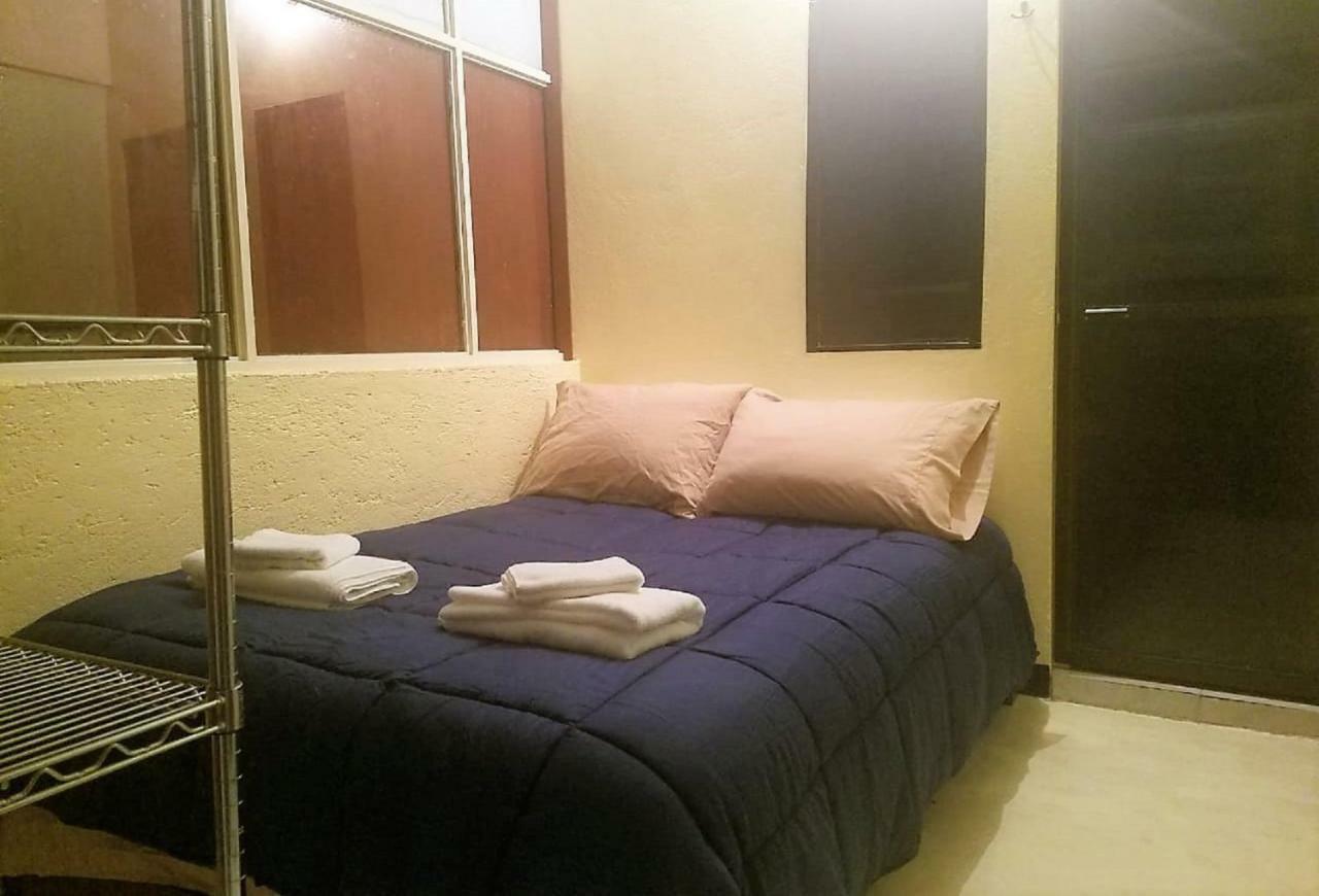 Guest house C Huespedes Sn Angel - Confirme Reservacion Al Telefono Siempre - Mexico City